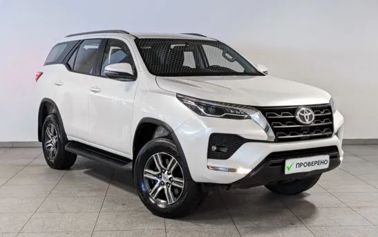 Toyota Fortuner 2.70 автоматическая, фото №1