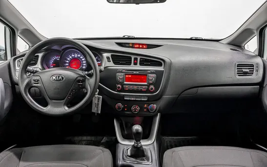 Kia Ceed 1.40 механика, фото №1