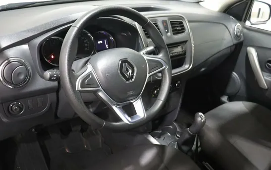 Renault Logan 1.60 механика, фото №1