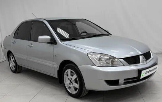 Mitsubishi Lancer 1.60 механика, фото №1