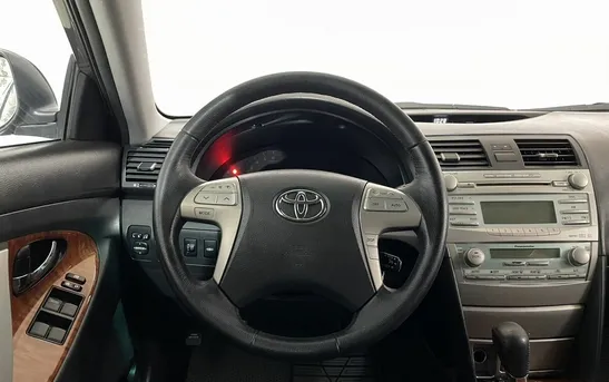 Toyota Camry 2.40 автоматическая, фото №1