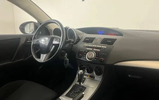 Mazda 3 1.60 автоматическая, фото №1