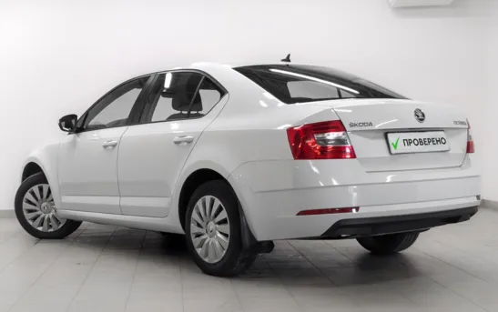 Skoda Octavia 1.60 механика, фото №1