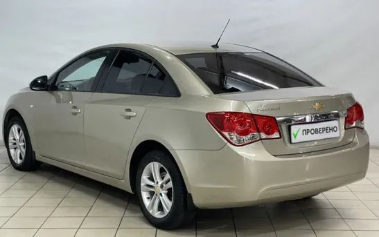 Chevrolet Cruze 1.60 механика, фото №1