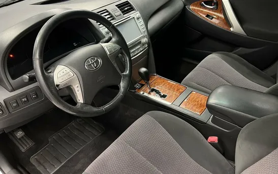 Toyota Camry 2.40 автоматическая, фото №1