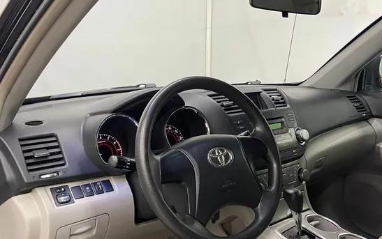 Toyota Highlander 2.70 автоматическая, фото №1