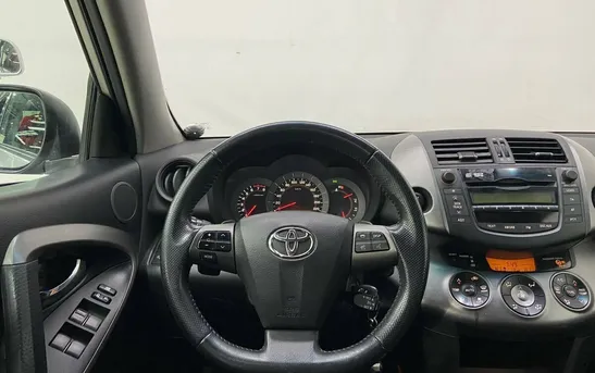 Toyota RAV4 2.00 вариатор, фото №1