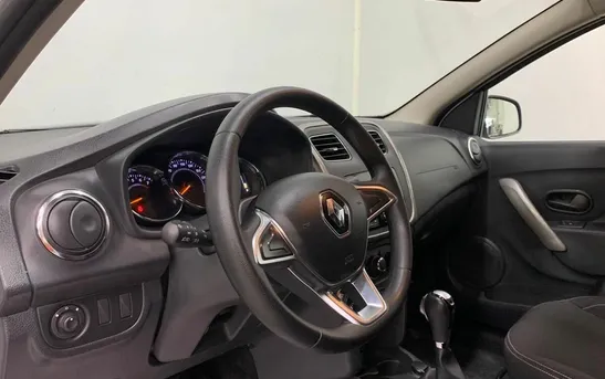 Renault Sandero 1.60 автоматическая, фото №1