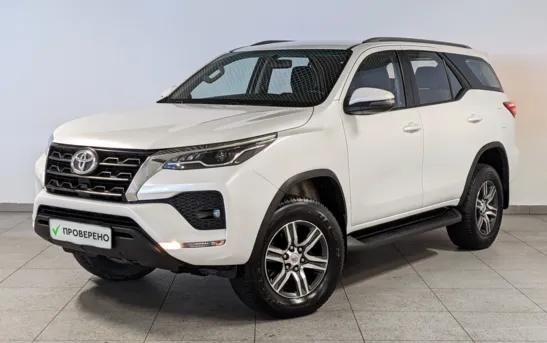 Toyota Fortuner 2.70 автоматическая, фото №1