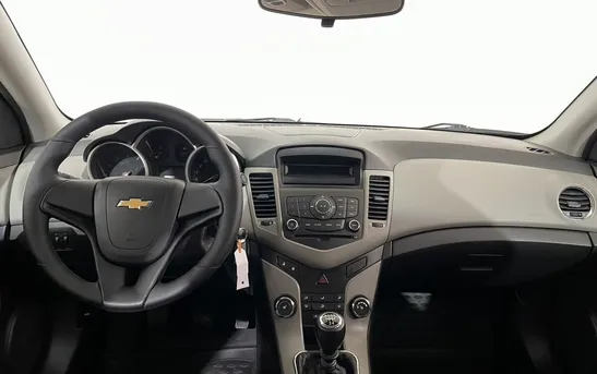 Chevrolet Cruze 1.60 механика, фото №1