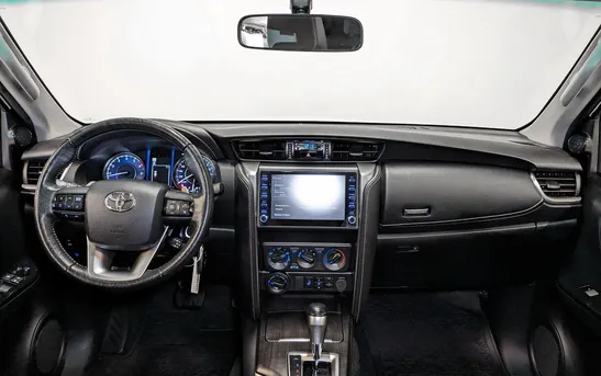 Toyota Fortuner 2.70 автоматическая, фото №1