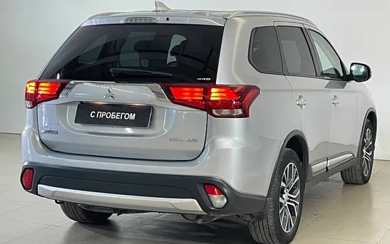 Mitsubishi Outlander 2.00 вариатор, фото №1