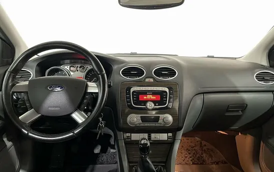 Ford Focus 1.60 механика, фото №1