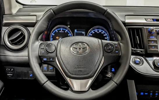 Toyota RAV4 2.00 вариатор, фото №1