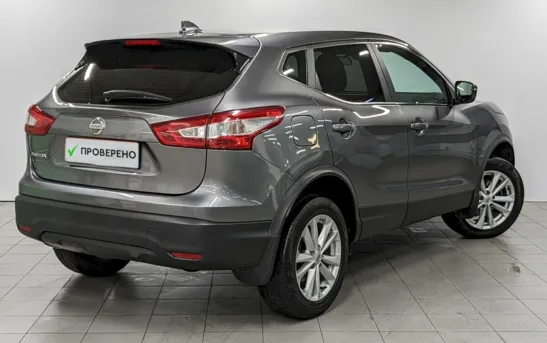 Nissan Qashqai 1.20 вариатор, фото №1