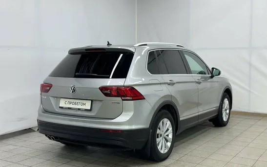 Volkswagen Tiguan 2.00 робот, фото №1