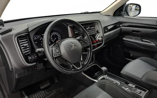 Mitsubishi Outlander 2.00 вариатор, фото №1