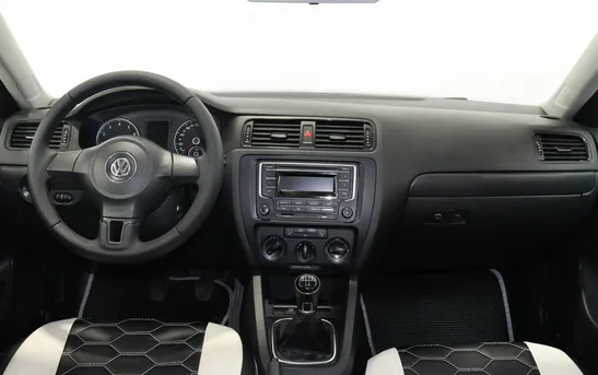 Volkswagen Jetta 1.60 механика, фото №1