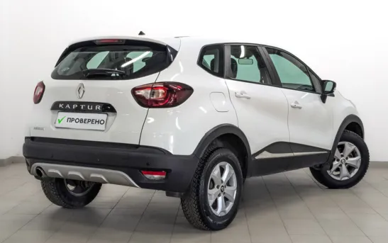 Renault Kaptur 1.60 вариатор, фото №1