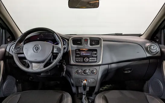 Renault Logan 1.60 автоматическая, фото №1