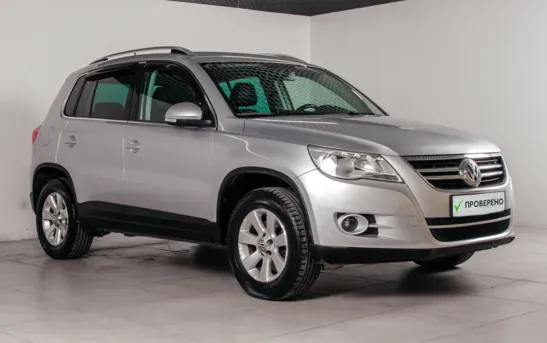 Volkswagen Tiguan 2.00 автоматическая, фото №1