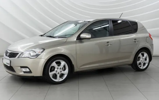 Kia Ceed 1.60 механика, фото №1